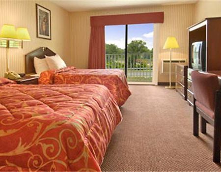Days Inn Toledo Room photo