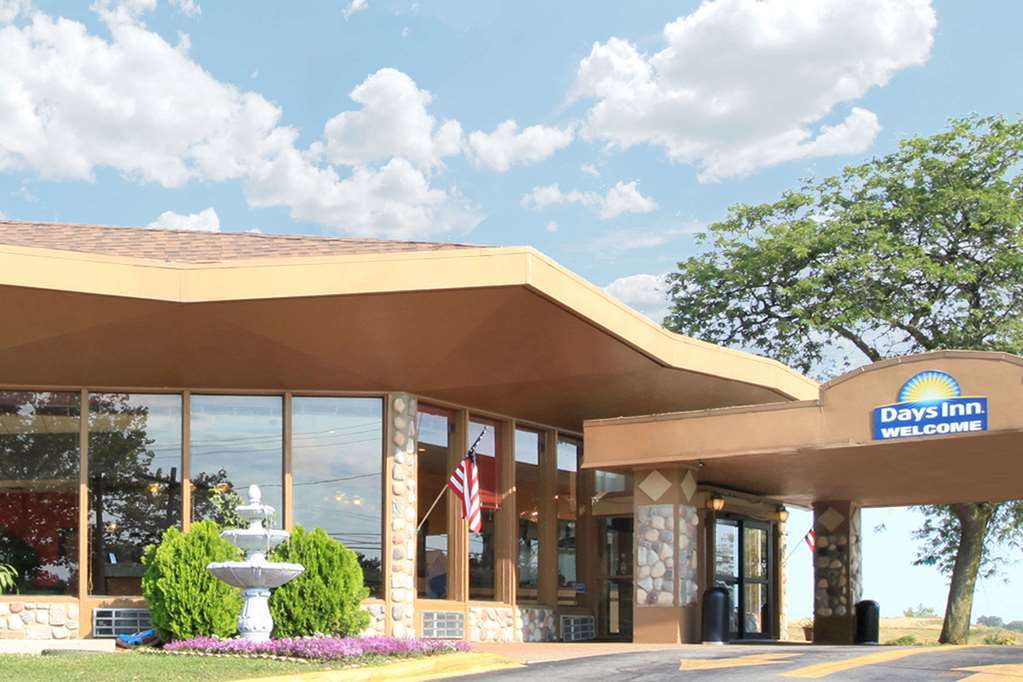 Days Inn Toledo Exterior photo